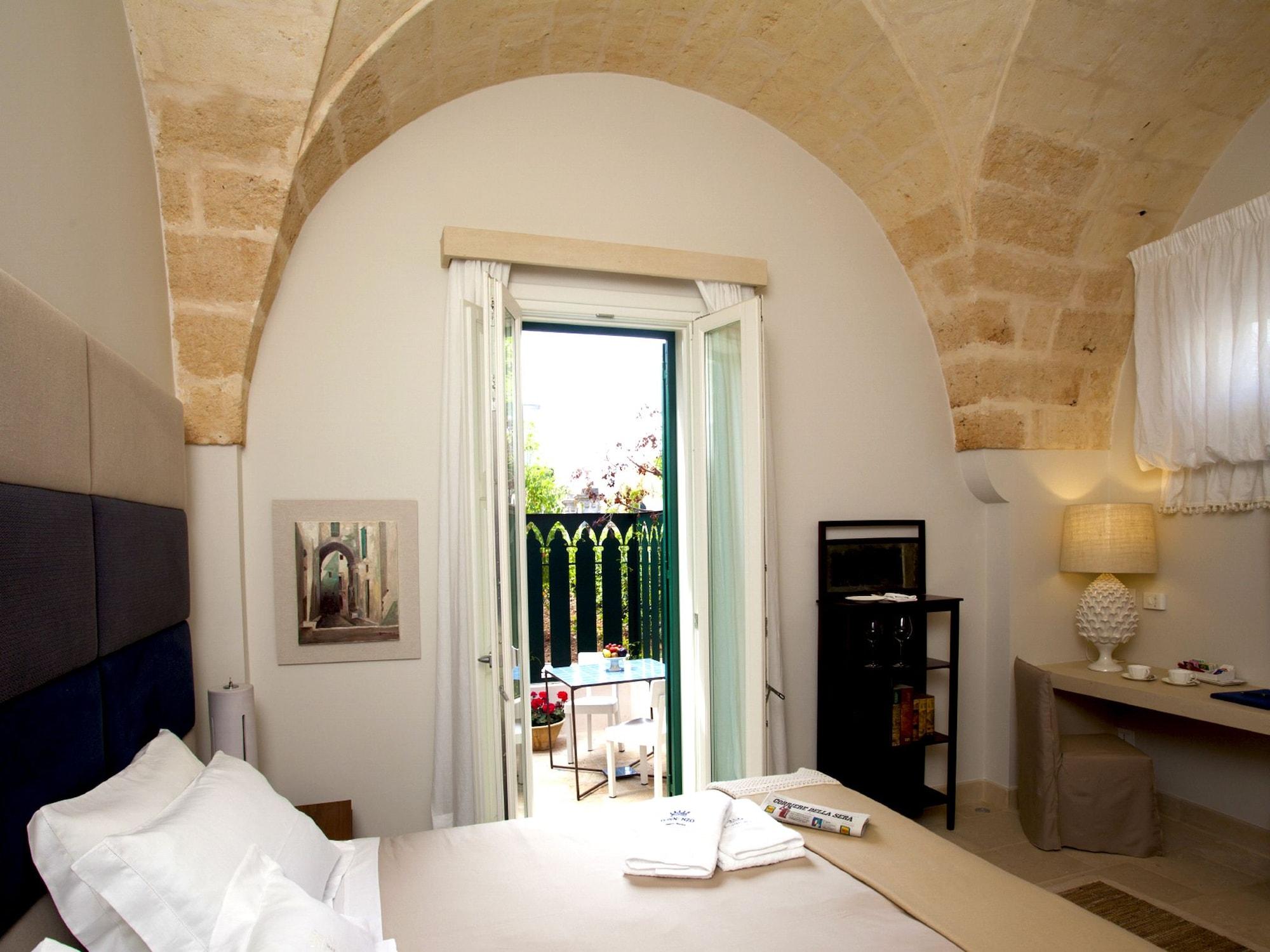 Donnenzo Bed & Breakfast Latiano Exterior foto
