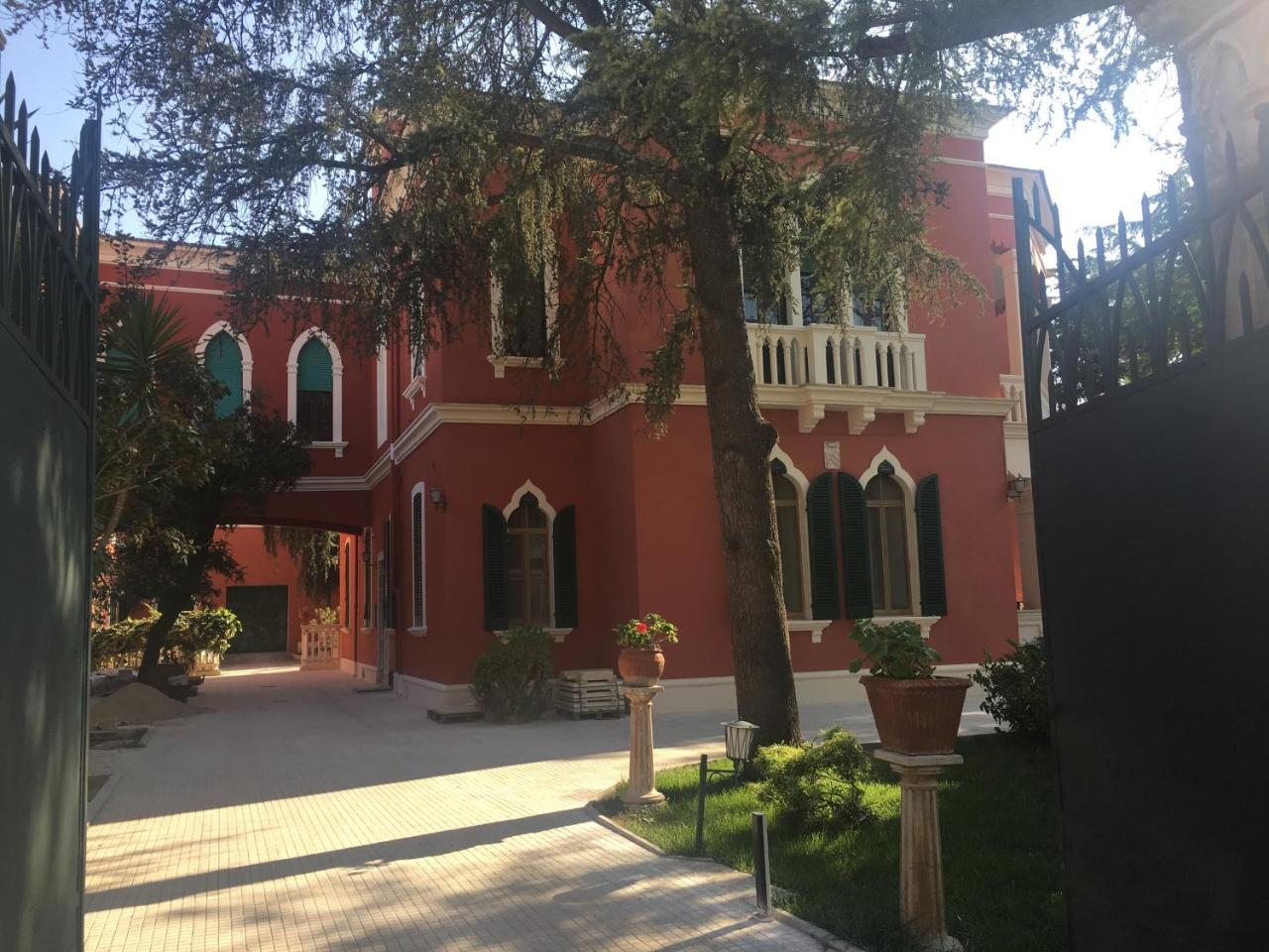 Donnenzo Bed & Breakfast Latiano Exterior foto